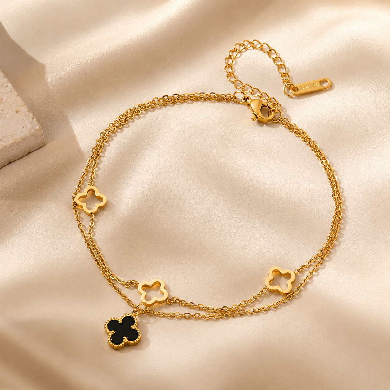 Luxury Clover Charm Gold Anklet